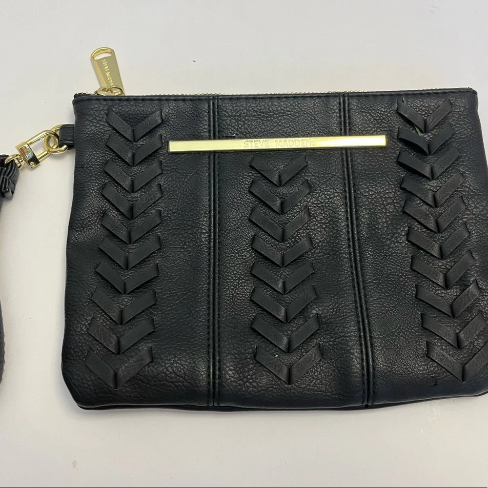 Steve Madden essentials bag